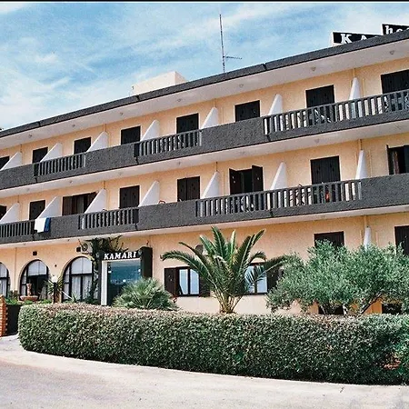 Hotel Kamari 3*